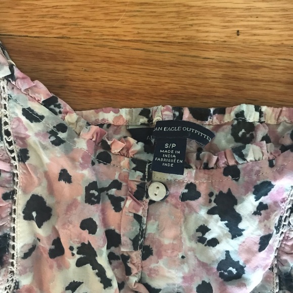 American Eagle blouse with spaghetti straps - Picture 2 of 3
